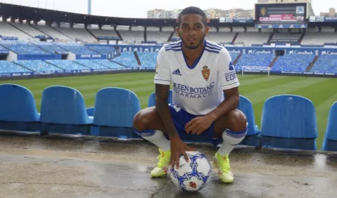 Panameño César Yanis se ilusiona con Real Zaragoza