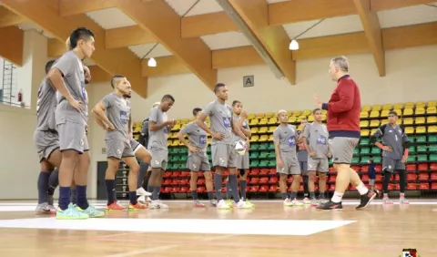 Panamá ante Brasil en el  Mundial de Futsal