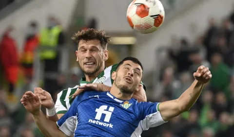 Nápoles va en caída libre;  Real Betis, Leverkusen,  West Ham y Lyon, fuertes en Europa League