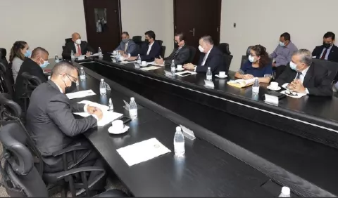 Instalan mesa técnica para discutir ley de intereses 
