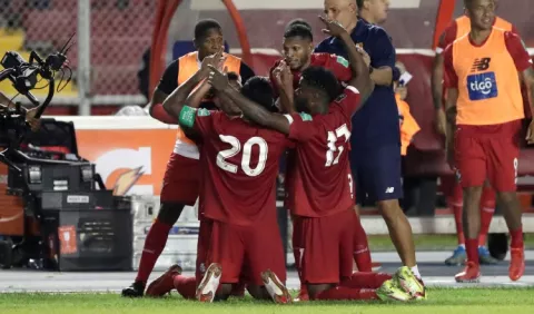 Panamá saca y muestra su fútbol, para terminar con invicto de Estados Unidos 