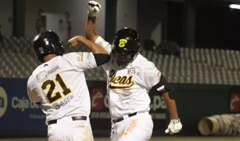 Béisbol mayor con series 'candelas' en la ronda de seis equipos 