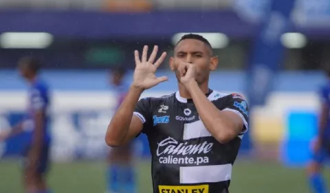 Plaza Amador contra Tauro, un clásico, no puede quedar empate 