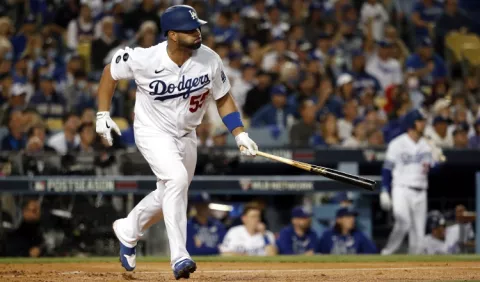 Albert Pujols demuestra que todavía tiene gasolina para la serie entre los Dodgers y Bravos