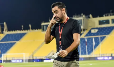 FC Barcelona confirma la contratación de Xavi Hernández como nuevo técnico