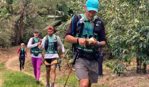 Brasileños, primeros en llegar a  la cima del volcán Barú en el Panamá Adventure Race