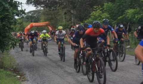 Manuel Otero, Velkys Montenegro y Erick Gómez, ganan en ciclismo de montaña en Chiriquí