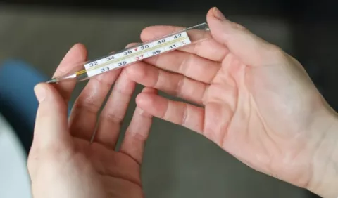 Cómo reducir la fiebre de forma natural y sin  medicamentos