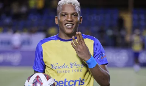 Universitario y CAI, se juegan liderato del Oeste