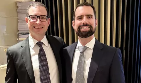 Los hermanos Martinelli son juramentados como diputados suplentes del Parlacen