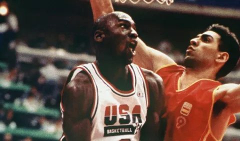 Jordan tuvo que 'volar' porque no era lo suficientemente alto