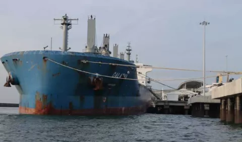 Puerto de Amador sin terminar ante segunda temporada de cruceros