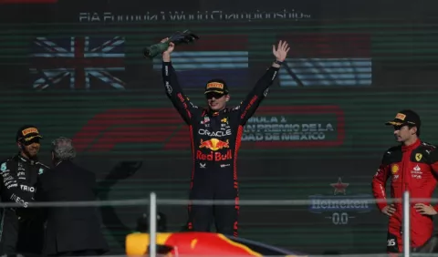 Verstappen mejora su propio récord en Mèxico