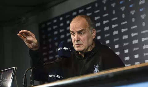 Marcelo Bielsa con pocas dudas para Copa América