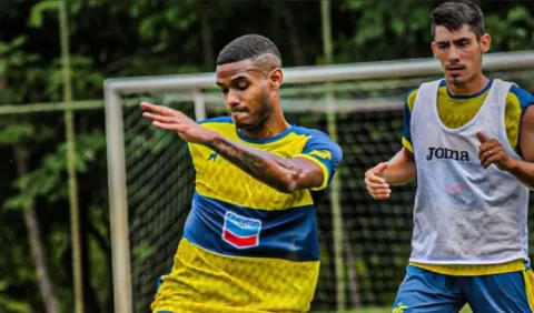 Panameño Omar Hinestroza aspira a ganarse un lugar en el Walter Ferreti