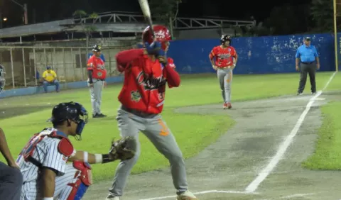 Chiriquí y Azuero siguen en su lucha por el título U23