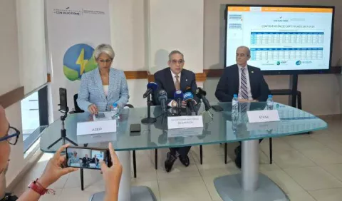 Licitación, primer paso hacia la disminución de la tarifa eléctrica
