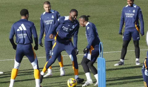 Real Madrid se arma para su primer partido del año