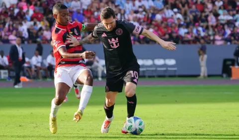 Lionel Messi fue  ovacionado; Sporting SM luchó ante Inter