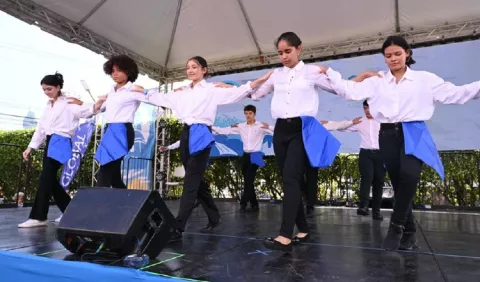 Un encuentro entre Grecia y Panamá