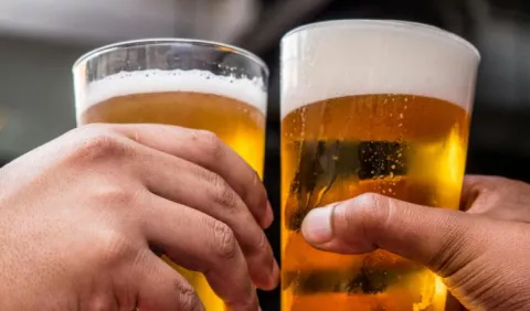 Producción de cerveza baja en dos dígitos en el primer trimestre