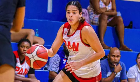 Reggie Grenald pide a las jugadoras panameñas para el Centroamericano de Baloncesto: 'Disciplina táctica'