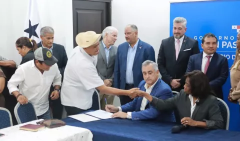 Ni pago por adelantado habrá para los educadores 
