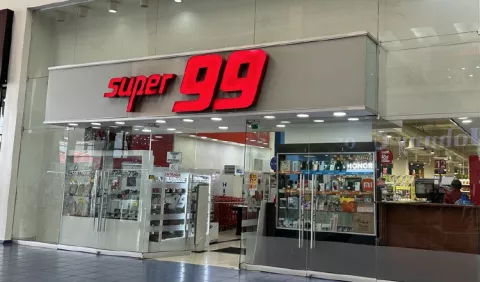 Martinelli celebra los 39 años del Super 99: 'Ocho más están en construcción y remodelación'