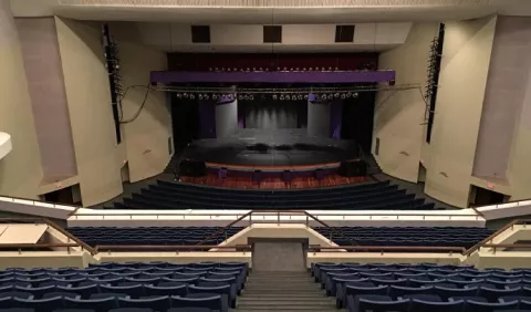 Luz verde para reparación de cielorraso del Teatro Anayansi 