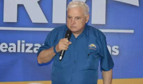 Martinelli sigue marcando fuerte en las encuestas: es el político más popular de Panamá