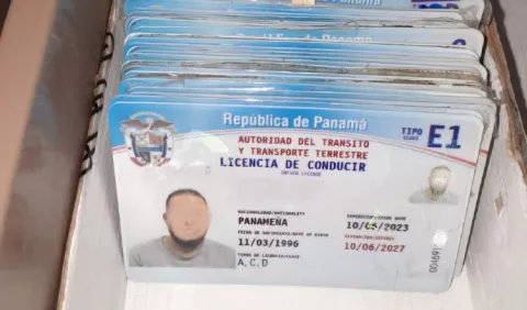 ATTT llevará a licitación la emisión de licencias