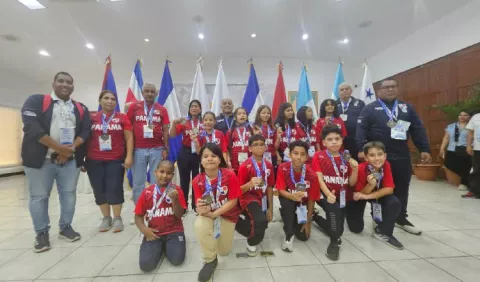 Ajedrez gana oro en el Codicader