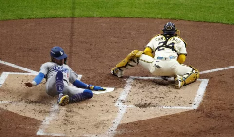 Dodgers buscará barrer la serie ante Cerveceros