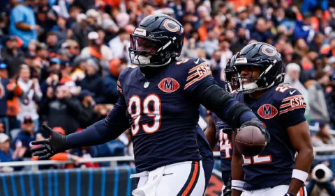 Bears enrachados;   Chiefs se imponen