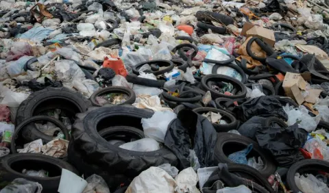 Objetan proyecto para reciclar neumáticos  en mezclas asfálticas
