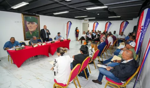 Tres partidos culminarán el año con sus cúpulas renovadas