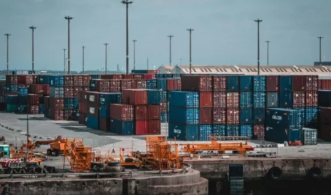 China espera mantener presencia en área portuaria