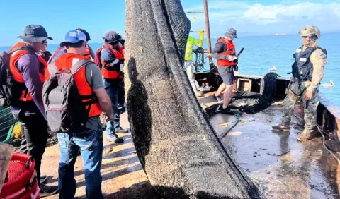 NOAA inspecciona embarcaciones camaroneras en Panamá y el Oeste