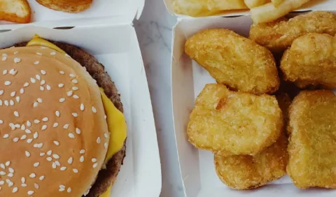 Etiquetado frontal vs. código QR es la nueva diferencia en materia de alimentación saludable