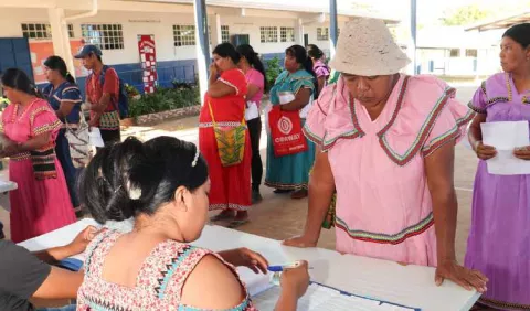 Más de 100 mil estudiantes son beneficiados con concurso de becas