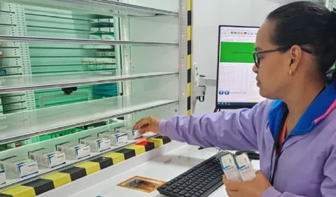 Quejas por falta de medicamentos persisten entre los asegurados