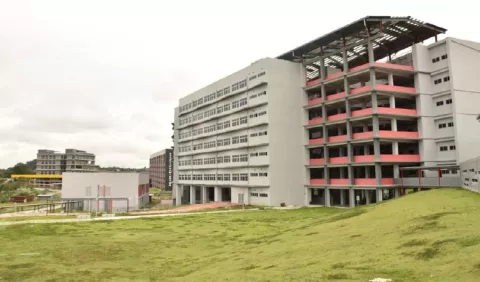 Falta de planta de tratamiento impide que se entregue obra
