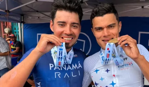 Carlos Samudio gana en ruta élite y Panamá vuelve a mandar