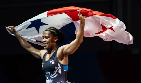 Lucha le da dos medallas de oro a Panamá en Juegos Suramericanos de la Juventud