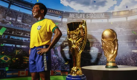 Pelé tiene su estatua de cera  en Río de Janeiro