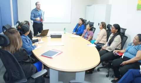 Herramienta digital busca frenar el clientelismo en nombramientos públicos