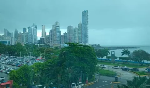 Evaluarán nuevo relleno en la Bahía de Panamá para construir un parque