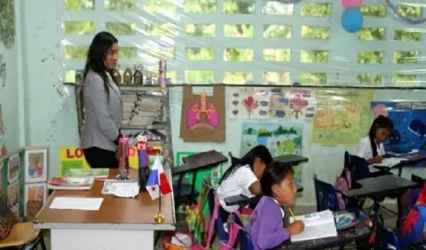 Aumentan las desvinculaciones por diplomas falsos en el Meduca 