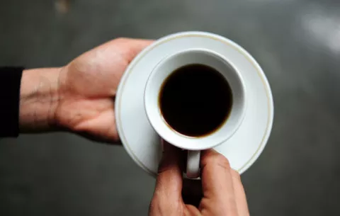 Cien años de la historia colombiana en un sorbo de café