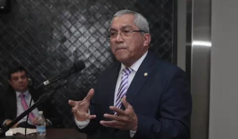 Recomiendan al pleno de la Asamblea ratificar a Abel Zamorano y Olmedo Arrocha